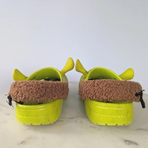 Crocs X Shrek Kids Green Classic Clogs Shoes - Picture 11 of 15